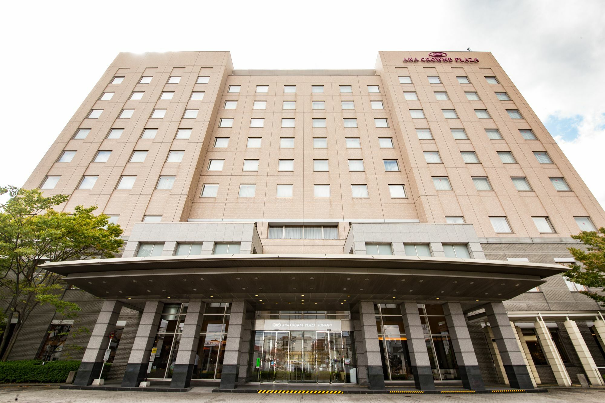 Готель Ana Crowne Plaza Yonago By Ihg Екстер'єр фото